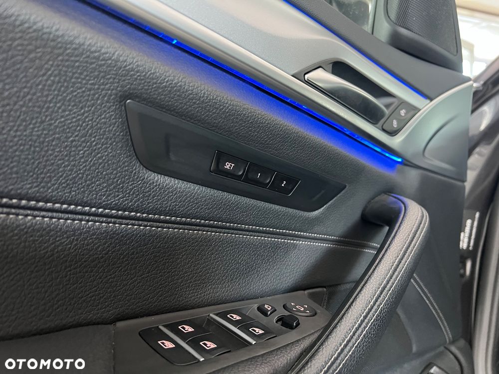BMW Seria 5 520d xDrive mHEV Luxury Line sport - 25