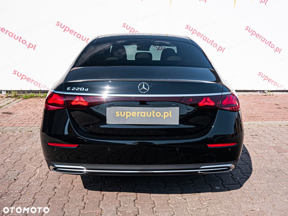 Mercedes-Benz Klasa E - 8