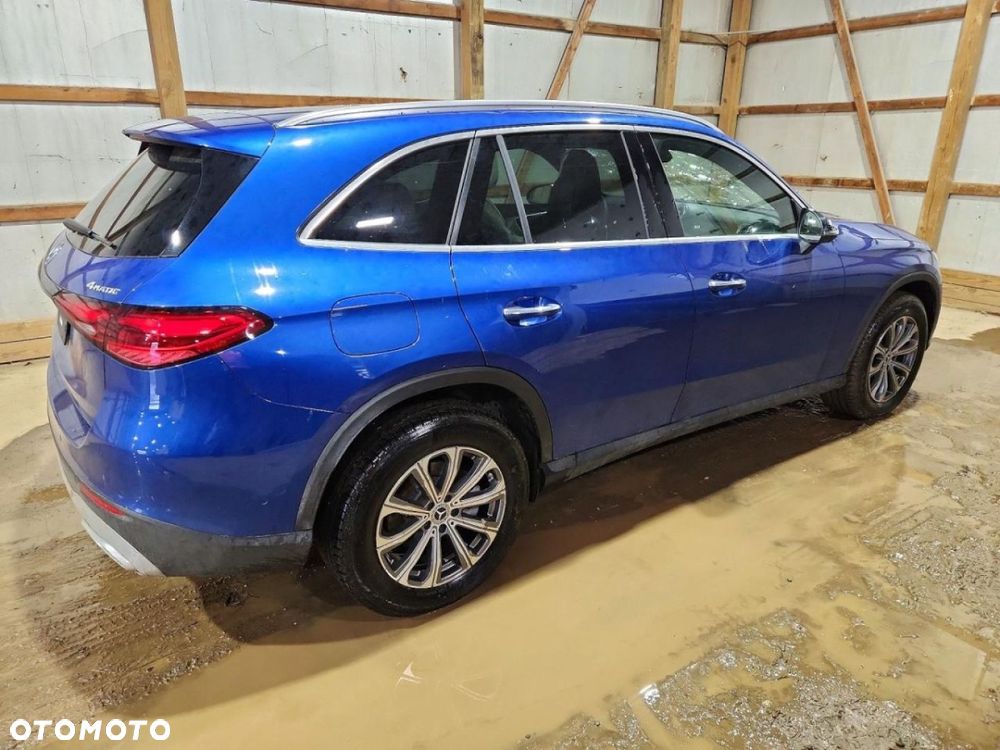 Mercedes-Benz GLC - 4