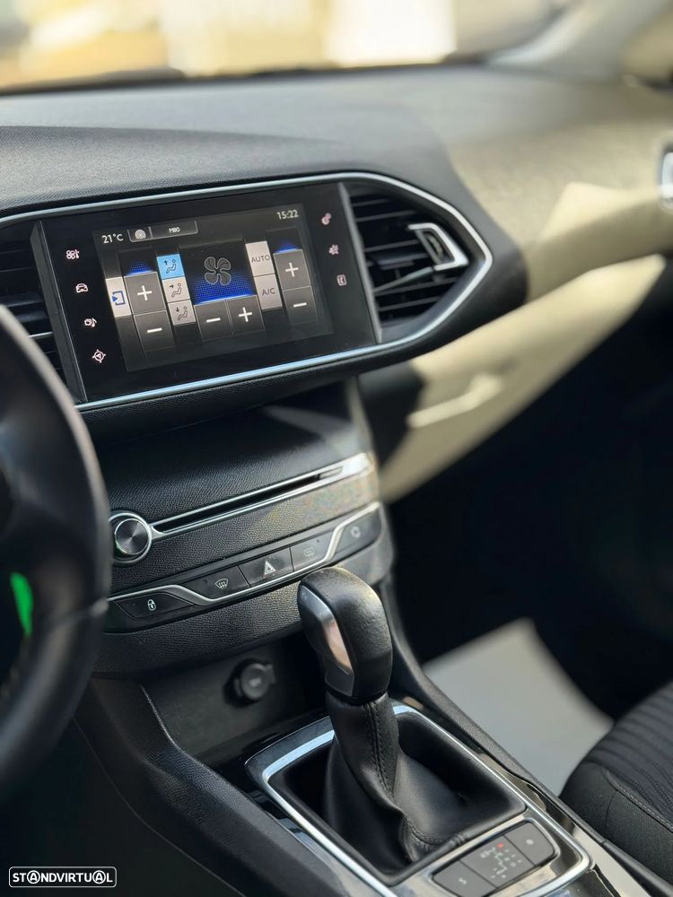 Peugeot 308 SW 1.6 BlueHDi Allure EAT6 - 12