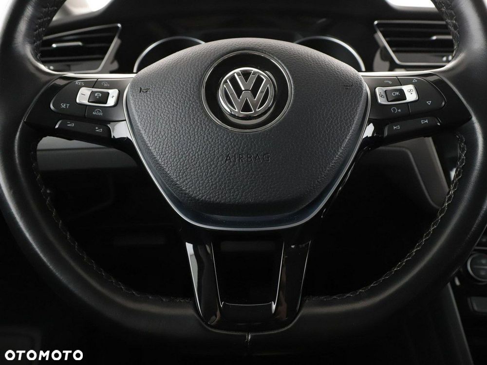Volkswagen Touran 1.4 TSI BMT Comfortline DSG - 21