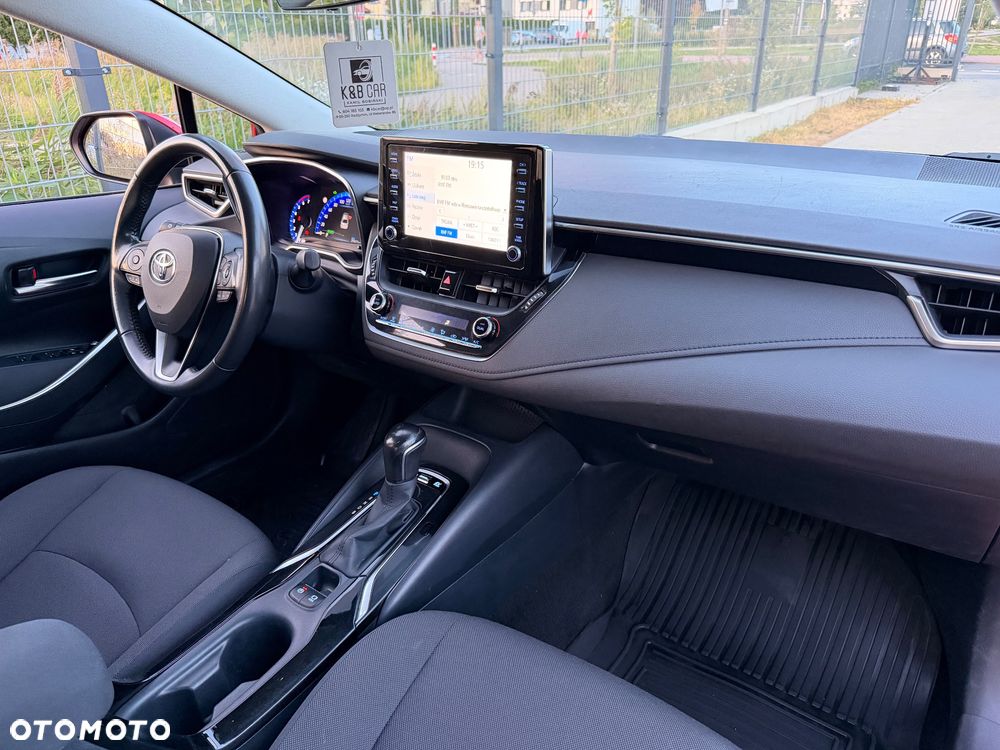 Toyota Corolla 1.8 Hybrid Club - 36
