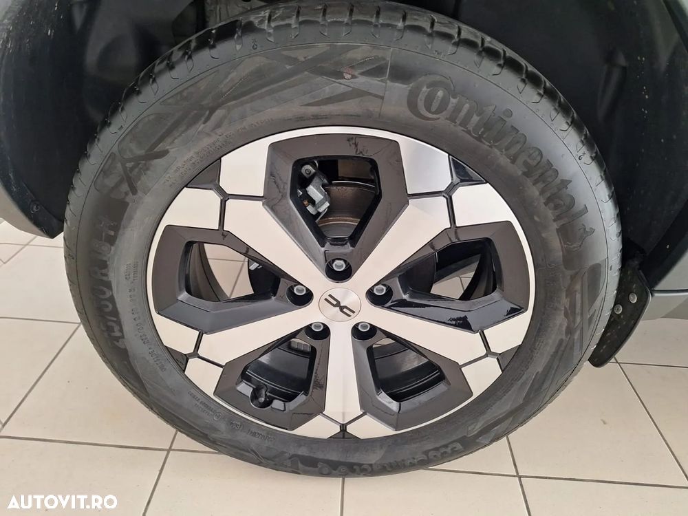 Dacia Duster HEV 140 Journey - 8