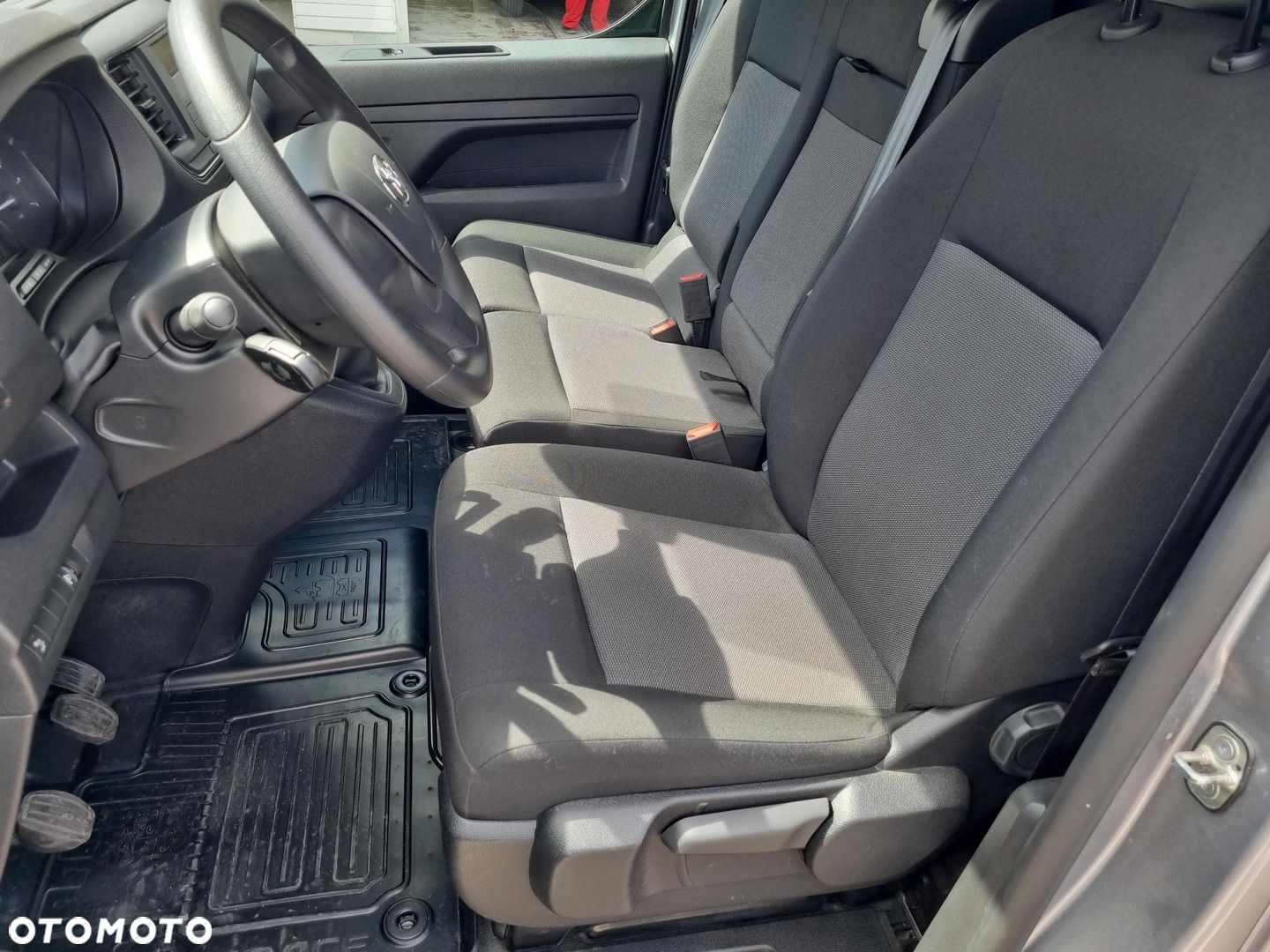 Toyota PROACE - 10