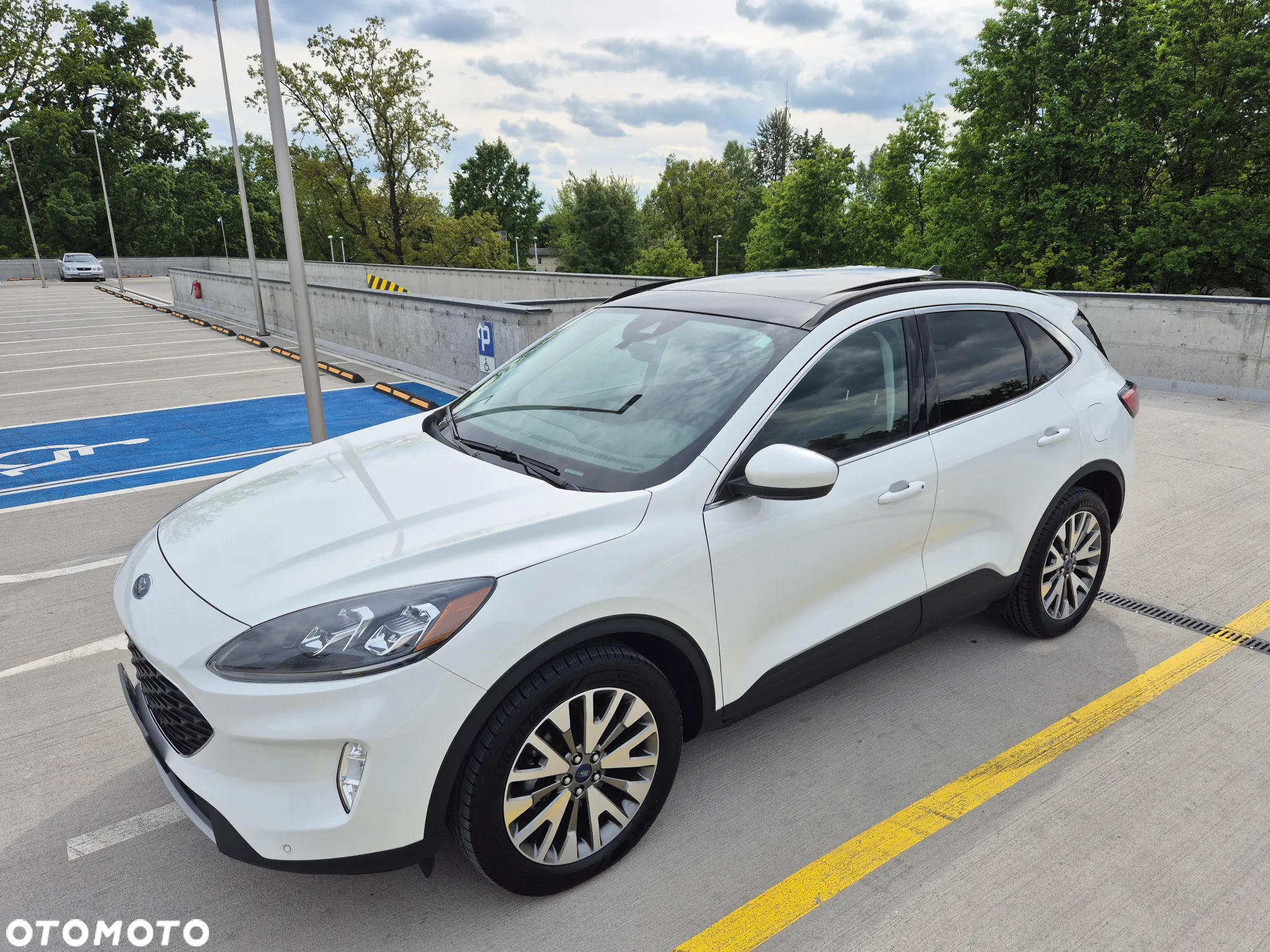 Ford Escape - 11