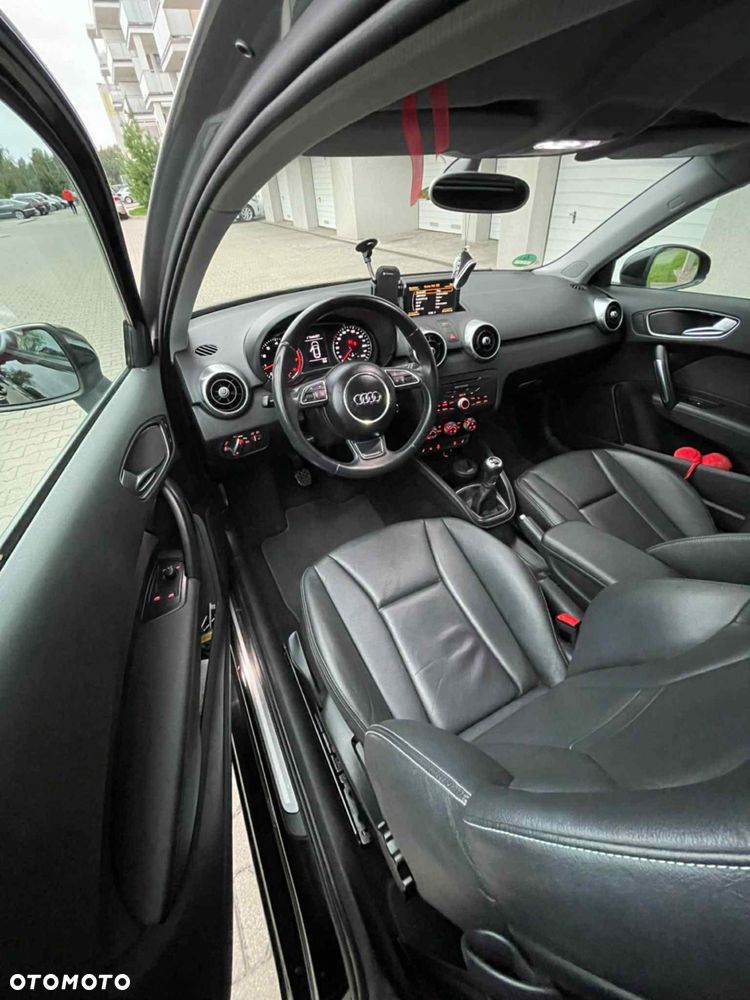 Audi A1 3-drzwiowe 1.4 TFSI cylinder on demand S line Sportpaket - 8