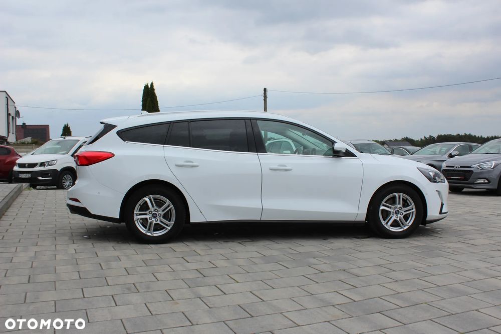 Ford Focus 1.5 EcoBlue Start-Stopp-System ACTIVE DESIGN - 11