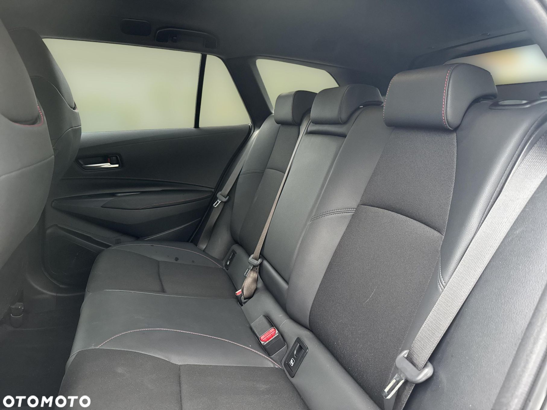 Toyota Corolla - 14