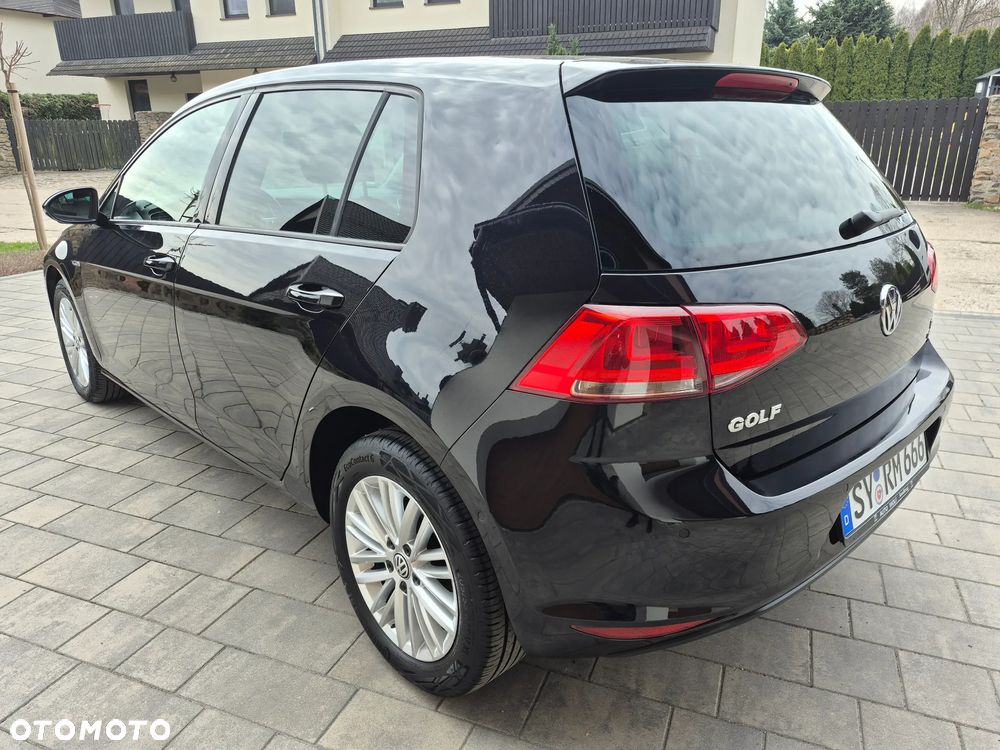 Volkswagen Golf - 14