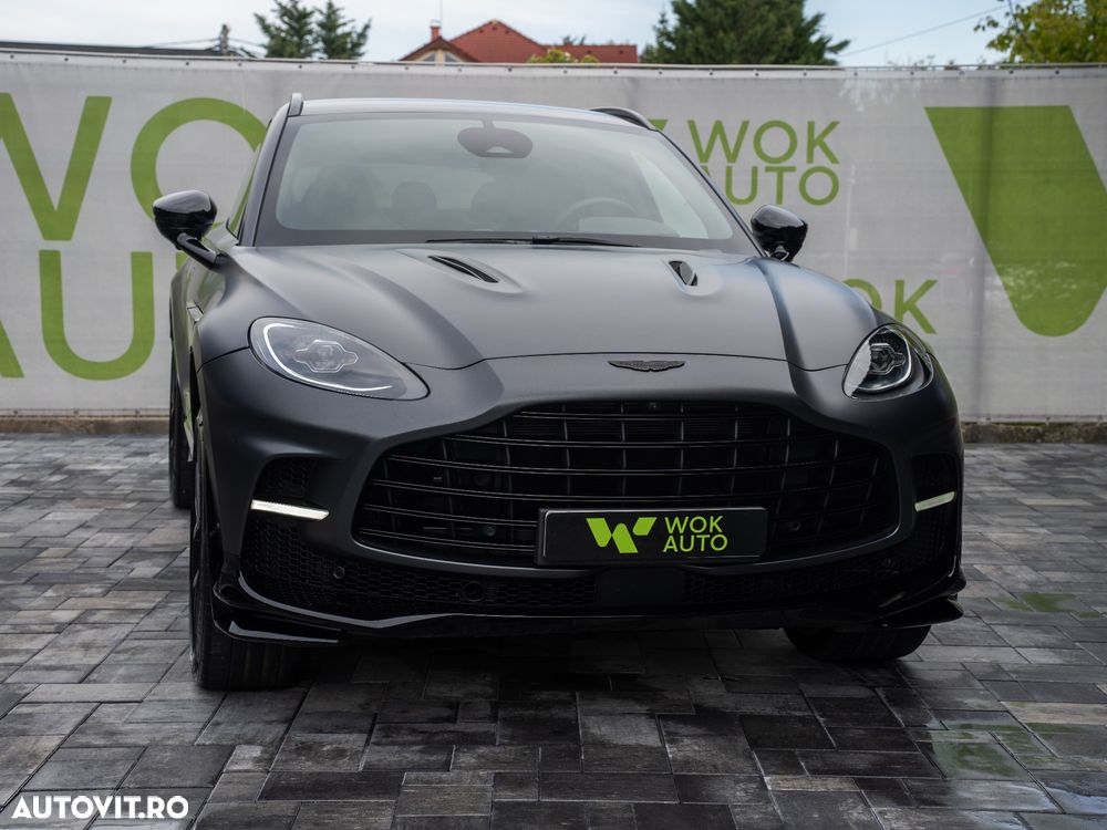 Aston Martin DBX - 2