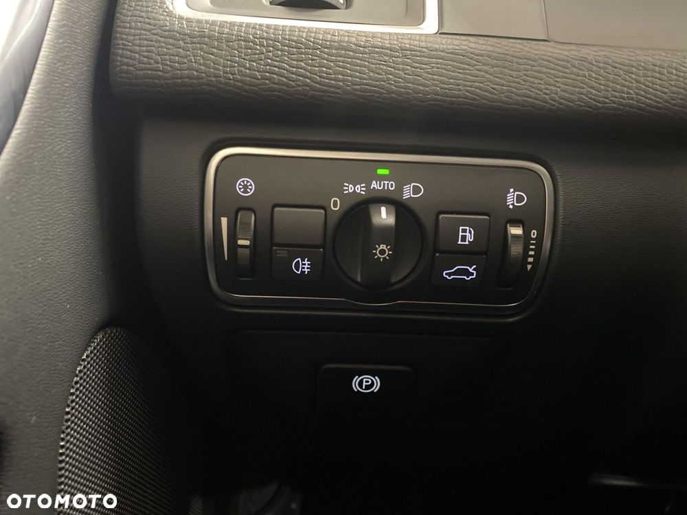 Volvo XC 60 - 20
