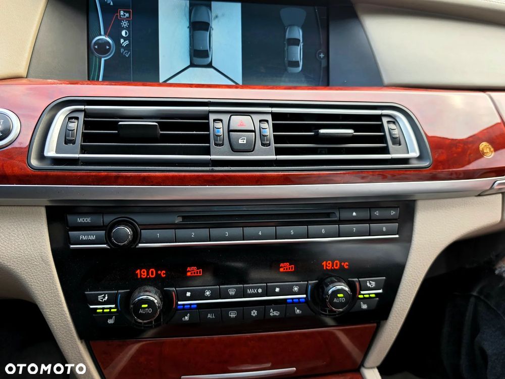 BMW-ALPINA B7 - 24