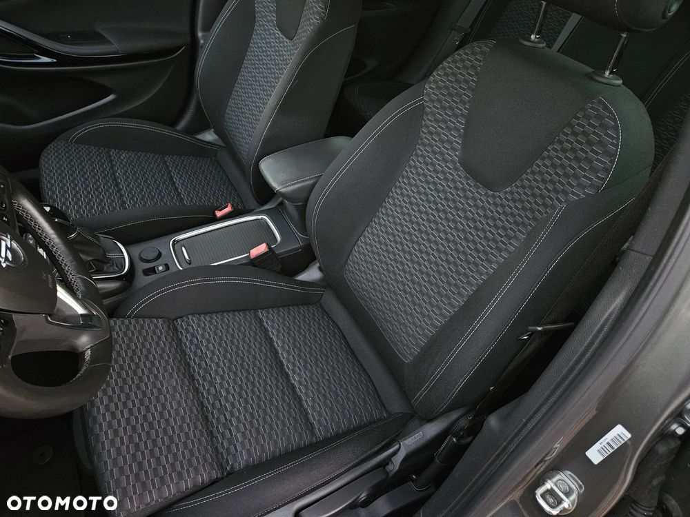 Opel Astra 1.4 Turbo Dynamic - 8