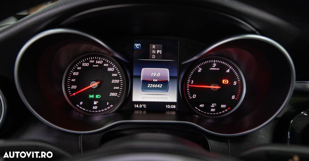 Mercedes-Benz C - 15