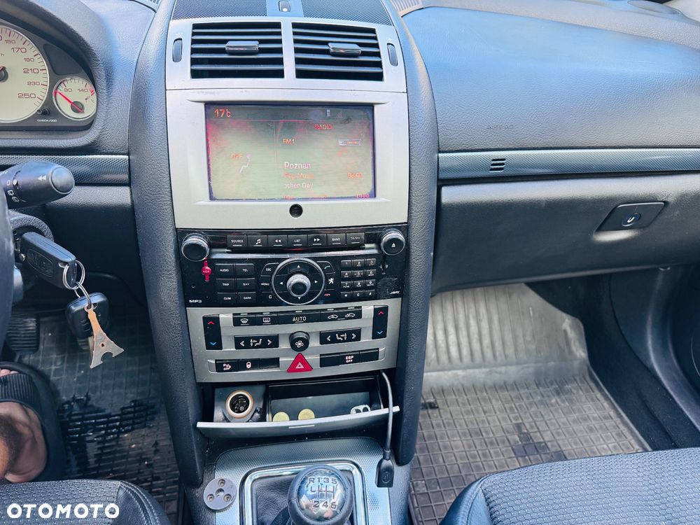 Peugeot 407 2.2 HDi Premium - 18