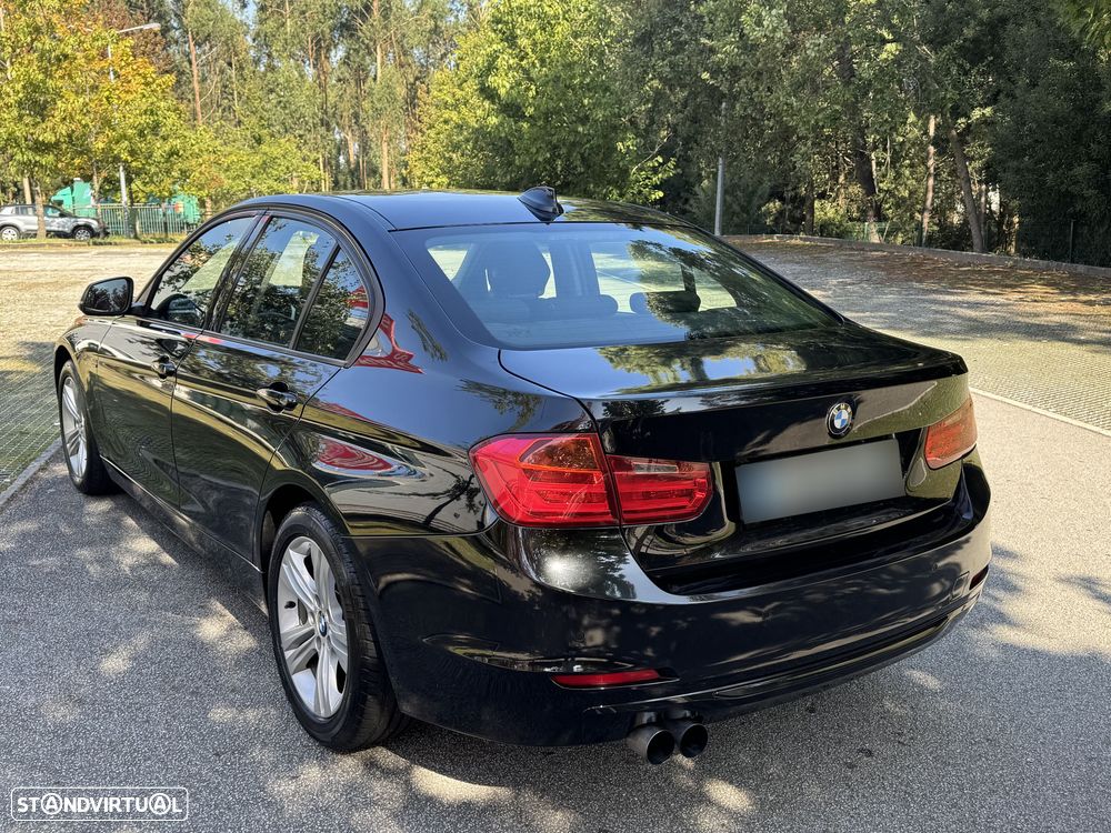 BMW 318 d Line Sport - 11