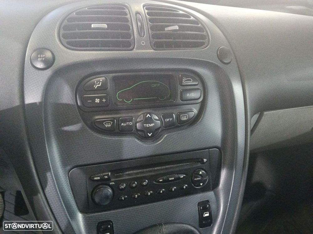 Citroën C4 Picasso 1.6 HDi Exclusive - 10