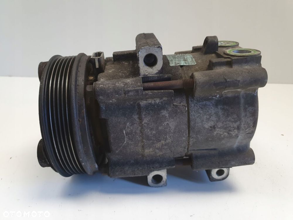 SPRĘŻARKA KLIMATYZACJI Ford Mondeo III MK3 2.0 TDCI _ pompa - 1