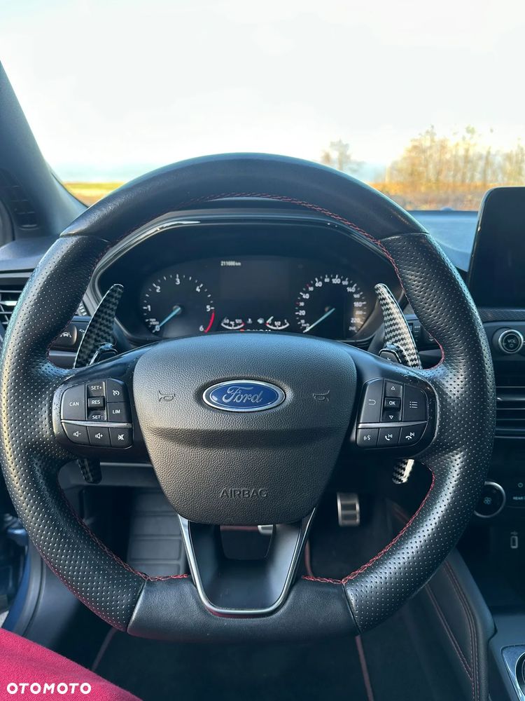 Ford Focus 1.5 EcoBlue Start-Stopp-System ST-LINE VIGNALE - 28