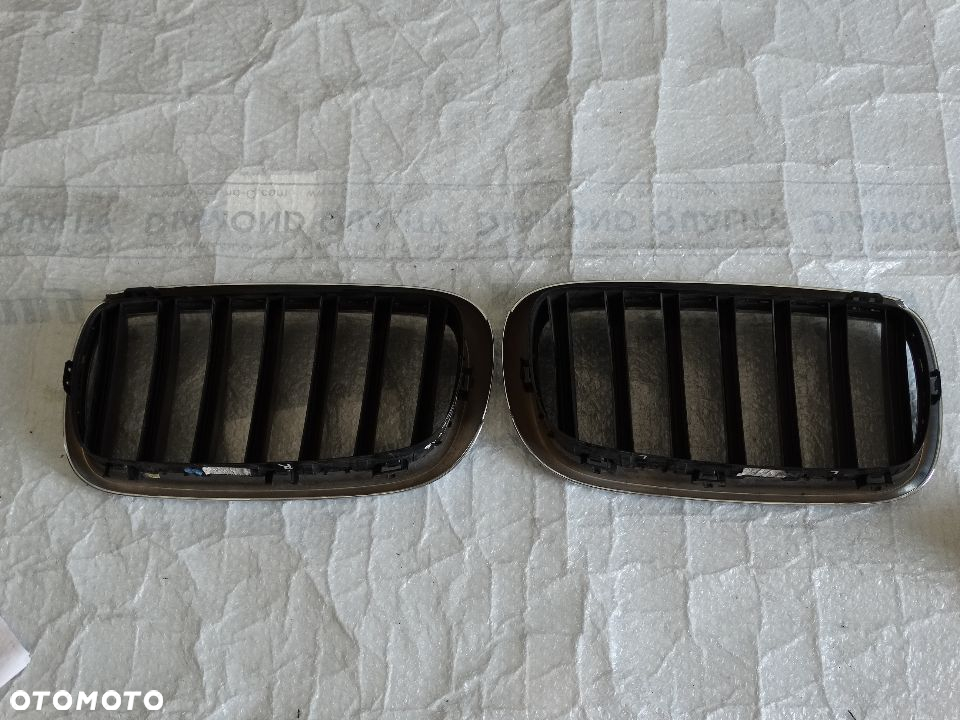 BMW F15 X5 Kratka Nerka Atrapa Grill Lewa + Prawa Czarna + Chrom 7316075 7316076 7316053 7316054 - 3
