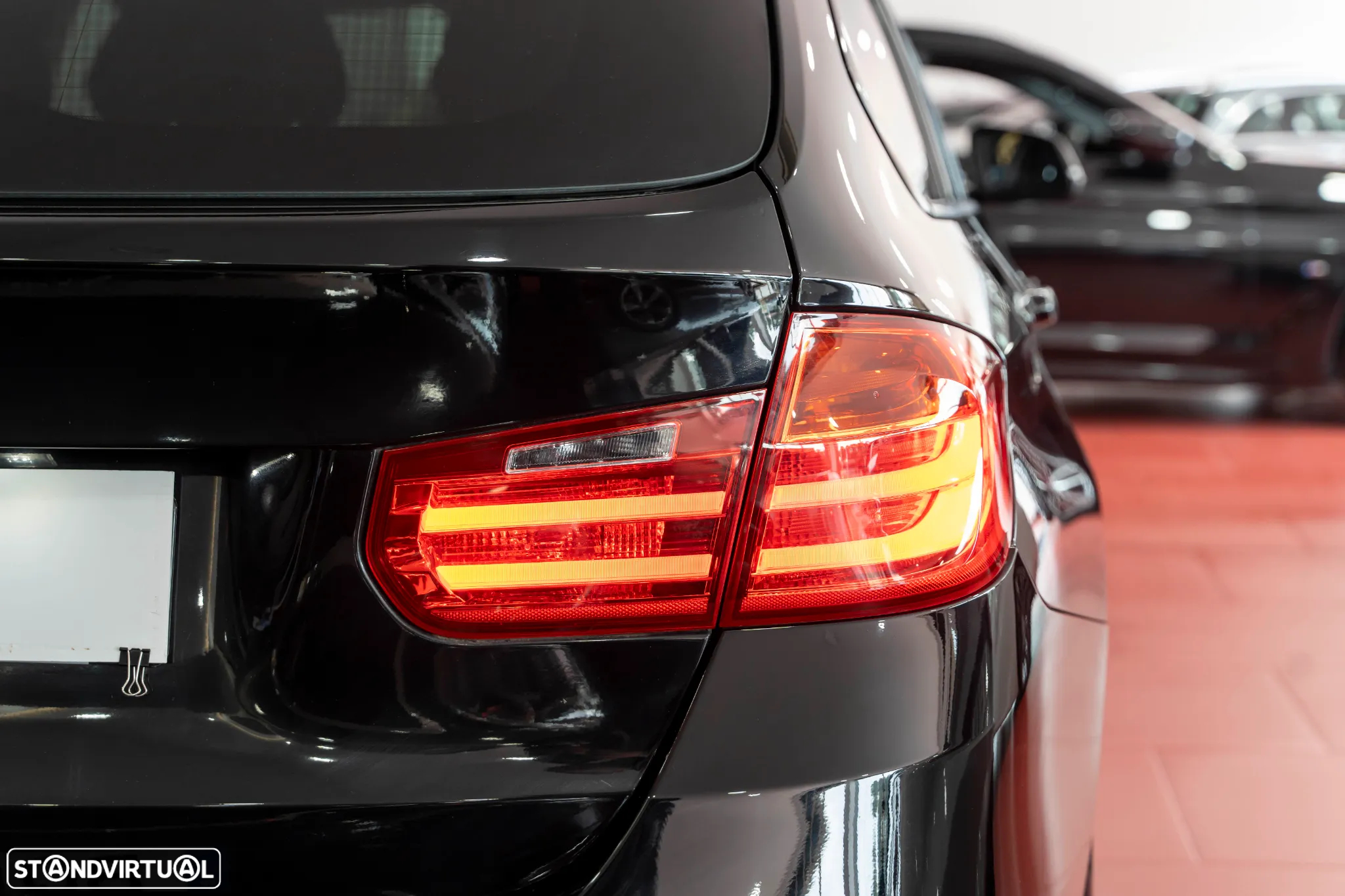 BMW 320 d Touring Sport Line - 9