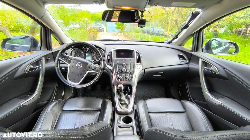 Opel Astra 2.0 CDTI DPF - 3