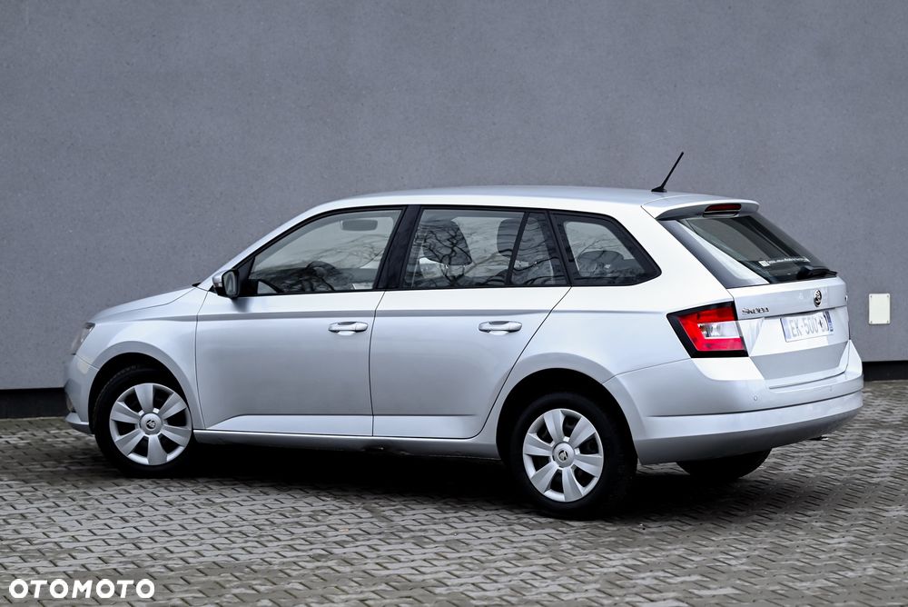 Skoda Fabia - 14