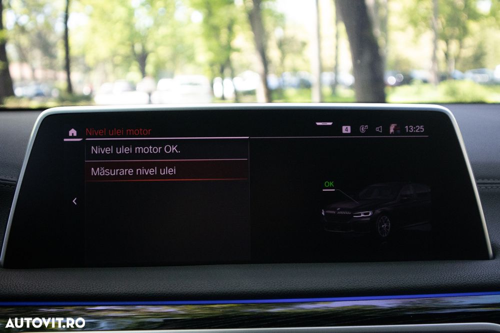 BMW Seria 7 730d - 37