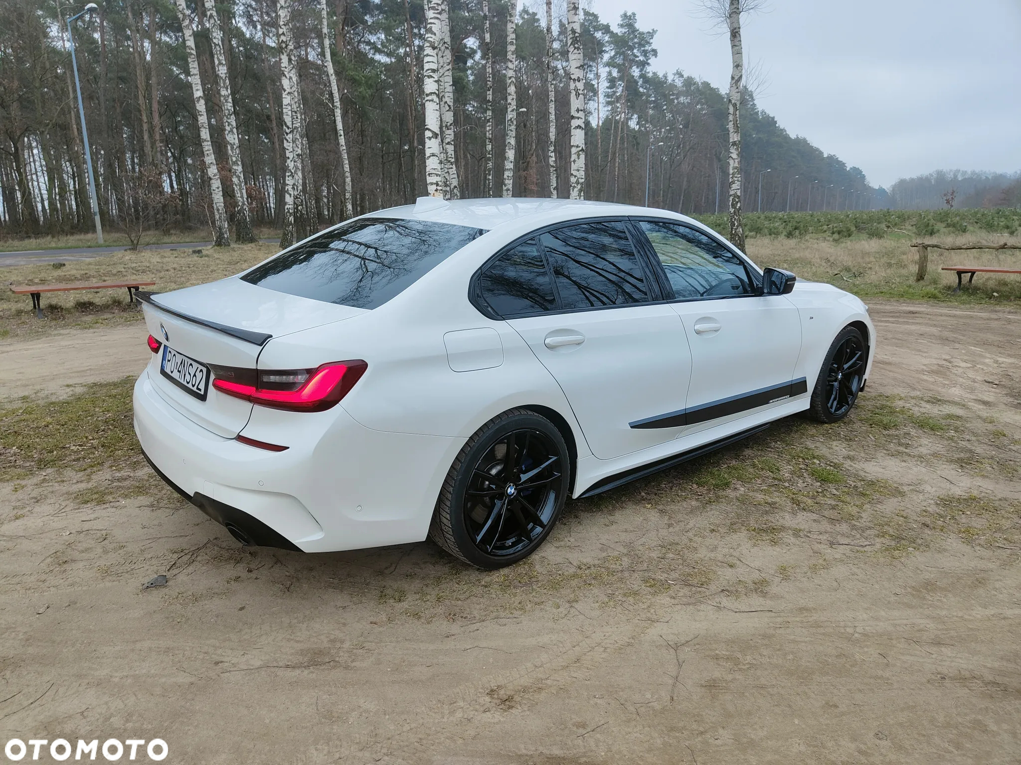 BMW Seria 3 330i xDrive - 4
