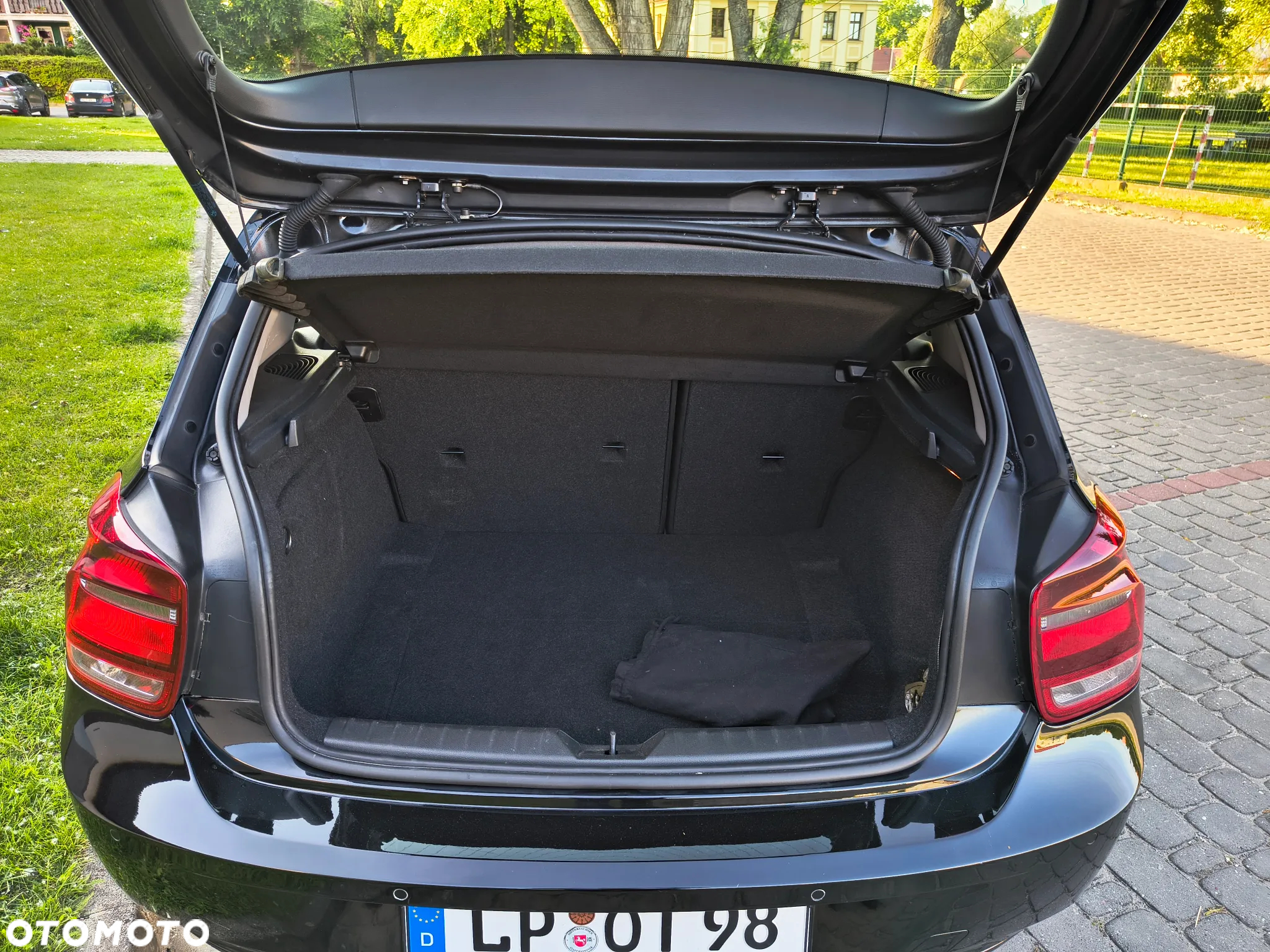 BMW Seria 1 116i - 11