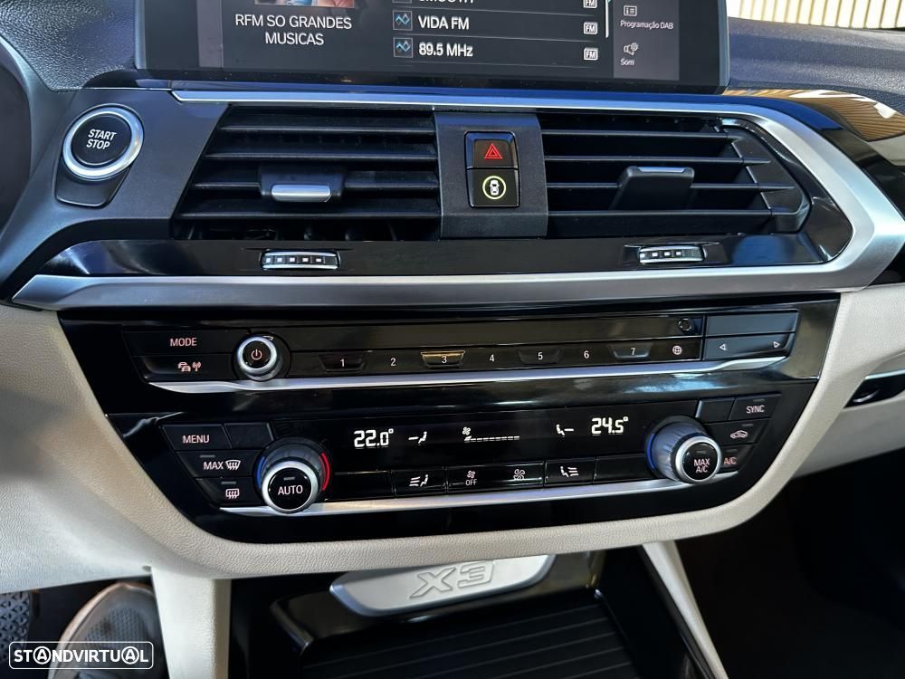 BMW X3 30 e xDrive xLine - 35