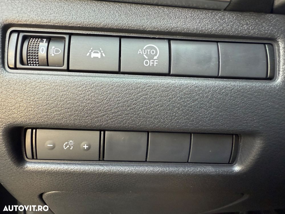 Nissan Qashqai 1.3 157CP 2WD DCT Acenta - 21
