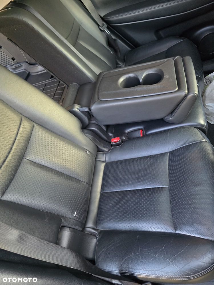 Nissan X-Trail 2.0 dCi Tekna 4WD Xtronic - 22