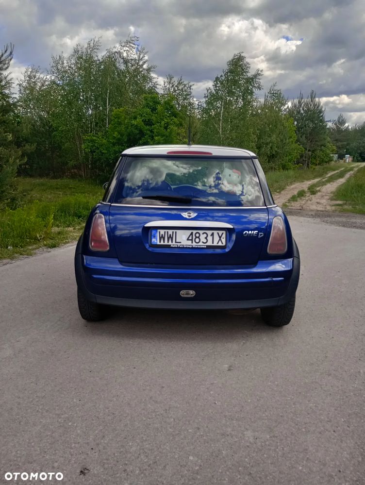 MINI ONE D - 6