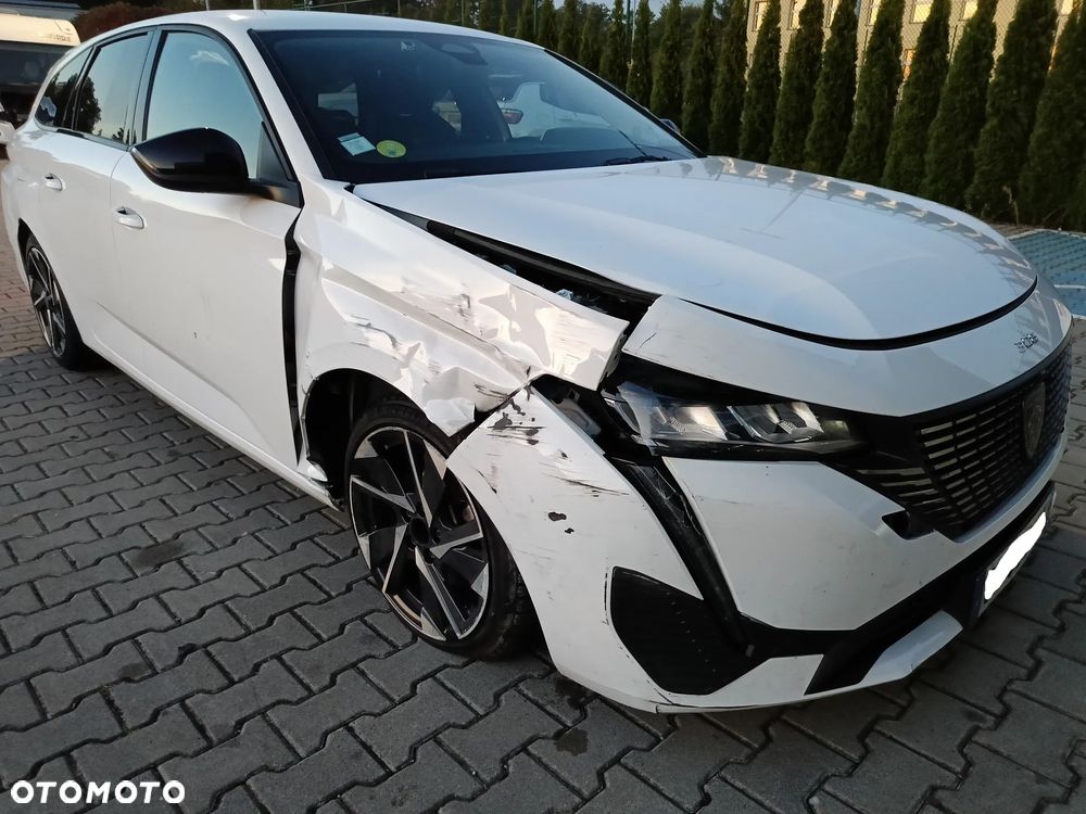 Peugeot 308 SW BlueHDi 130 EAT8 Allure - 5