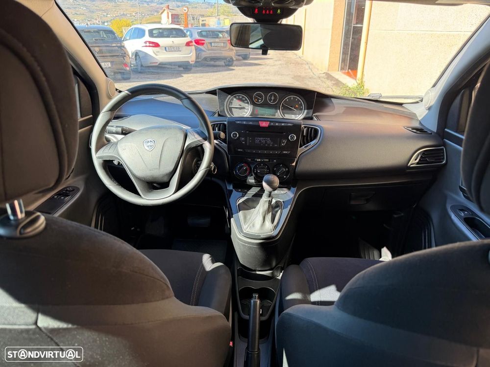 Lancia Ypsilon 0.9 TwinAir S&S Gold MTA - 11