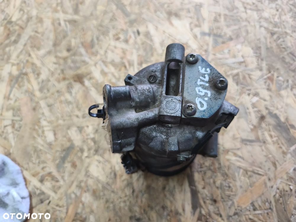 SPRĘŻARKA KOMPRESOR KLIMATYZACJI 926000217R RENAULT CLIO IV CAPTUR 0.9 TCE - 5