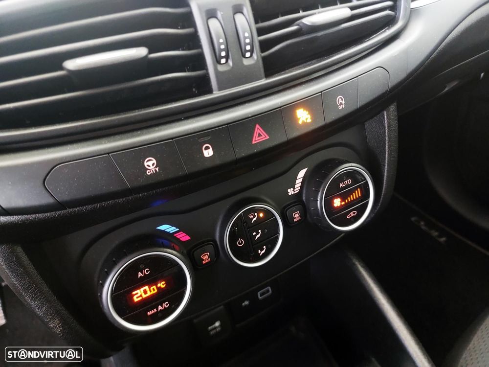 Fiat Tipo 1.3 M-Jet Lounge - 28