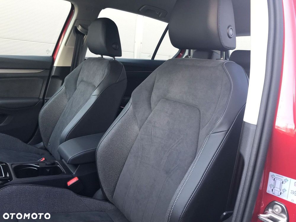 Volkswagen Golf - 11