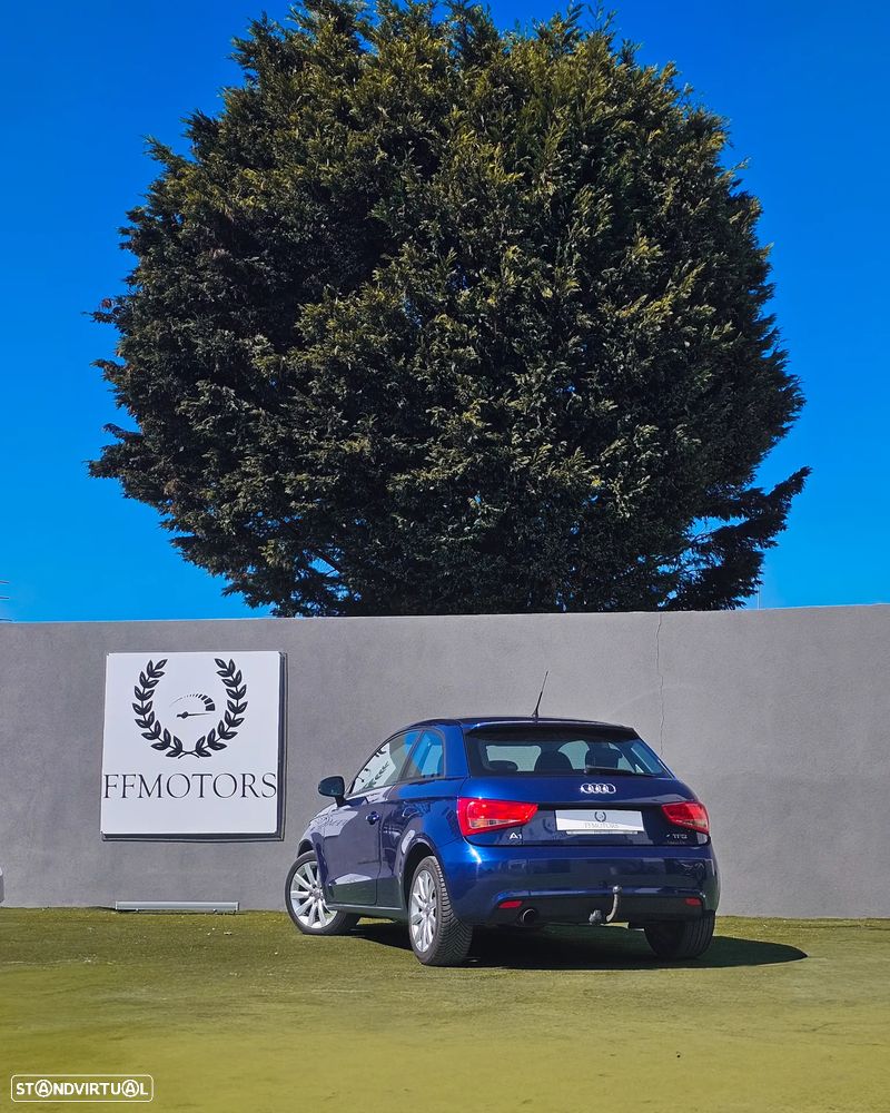 Audi A1 2012 photo 2