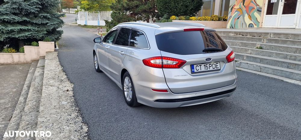 Ford Mondeo 2.0 TDCI PowerShift ST Line High - 5