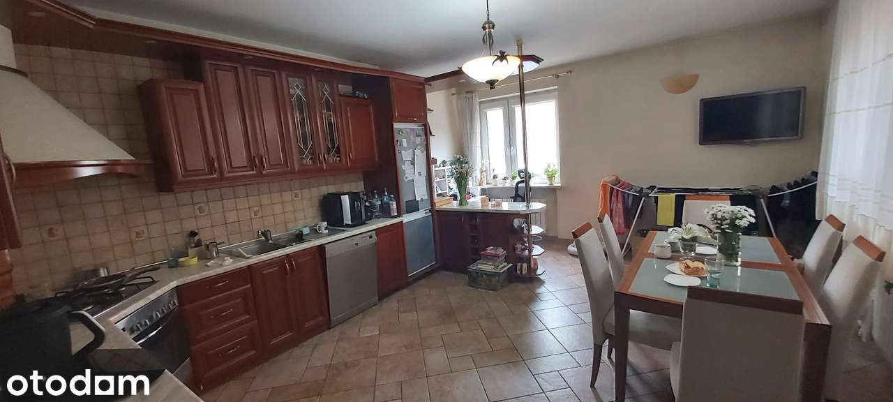 Wilanów-Powsin, 3 pokoje, 100 m2, doskonała lokalizacja