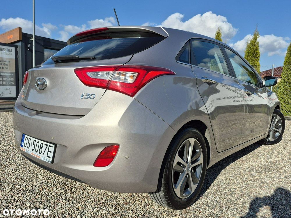 Hyundai i30 - 33