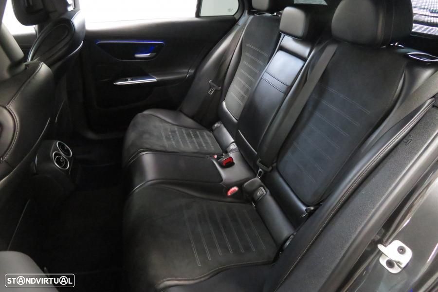 Mercedes-Benz C 300 d AMG Line - 12