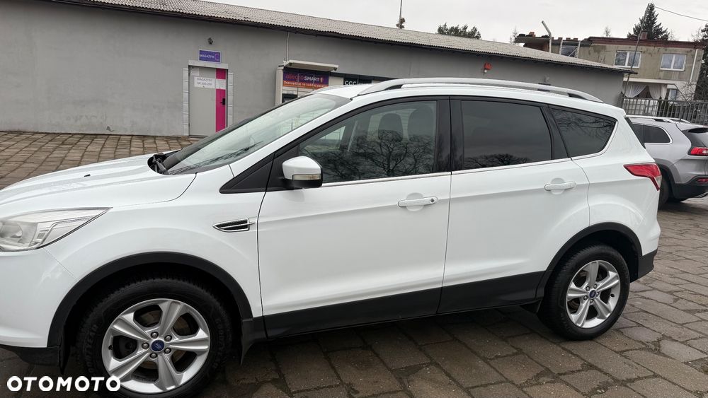 Ford Kuga - 1