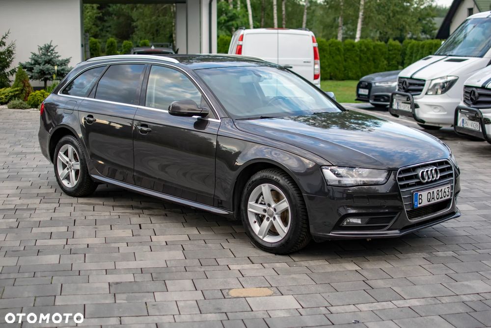 Audi A4 Avant - 30