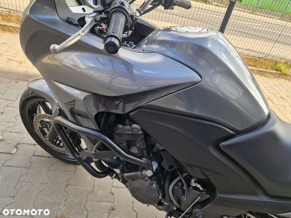 Honda CBF - 29