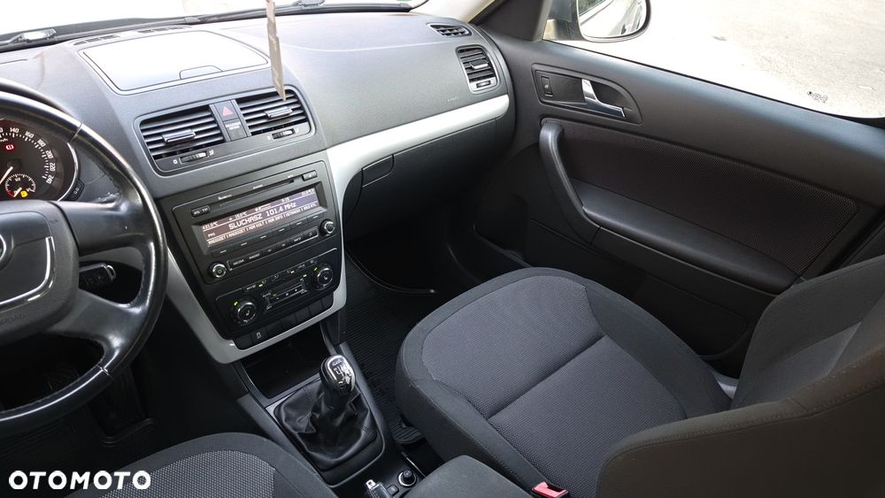 Skoda Yeti 1.8 TSI 4x4 Elegance PLUS EDITION - 23