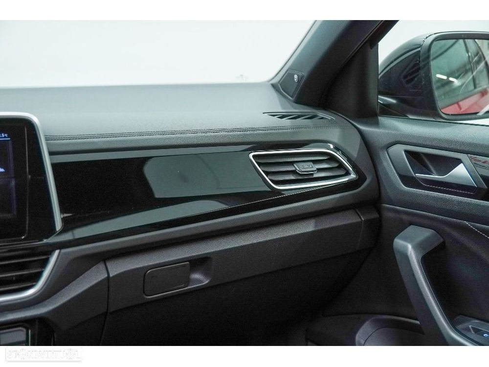 VW T-Roc - 34