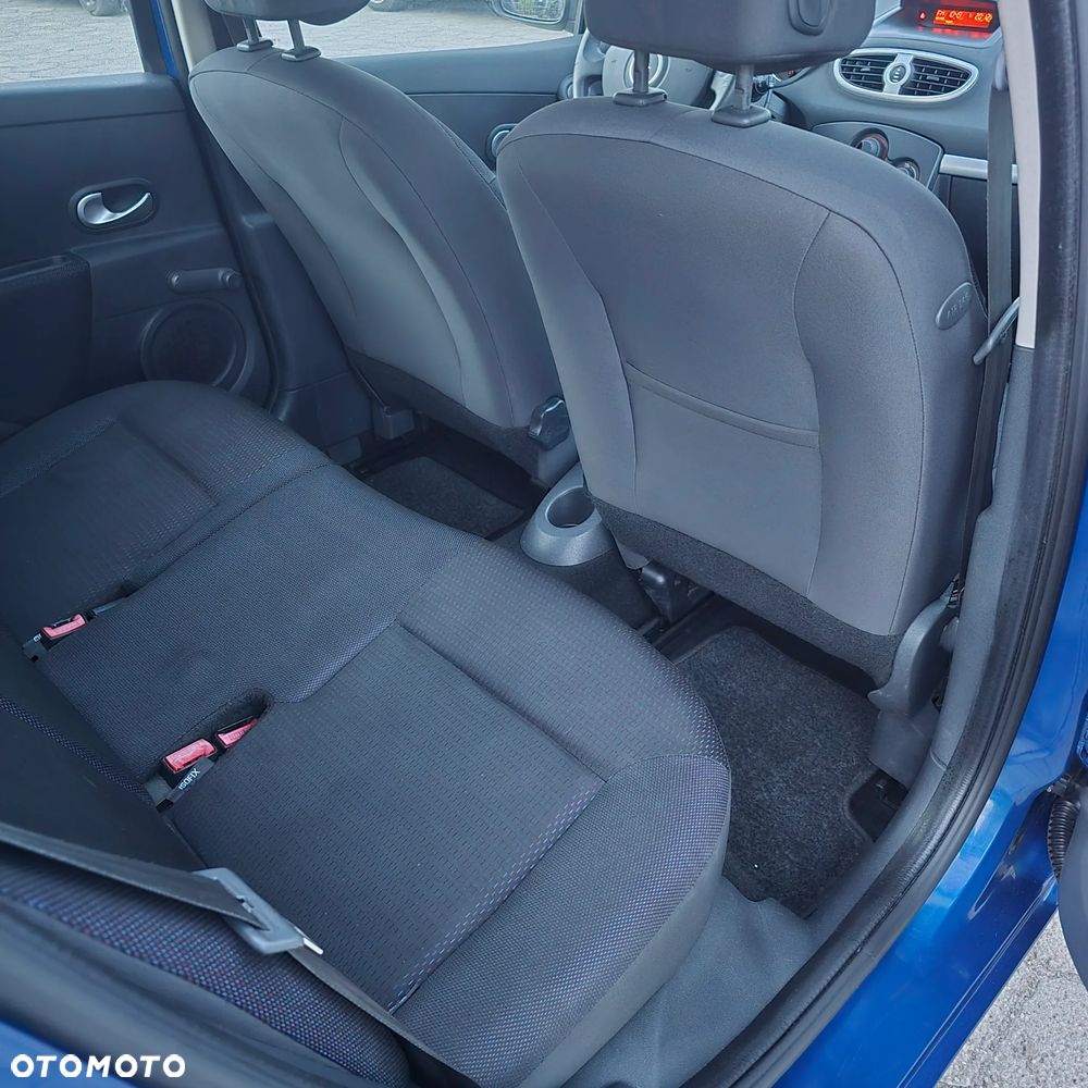 Renault Clio 1.2 16V Exception - 20